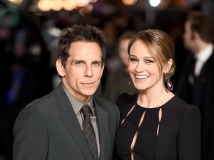 Sebelum Umumkan Pisah dengan Istri, Ben Stiller Nikmati Pizza di Italia