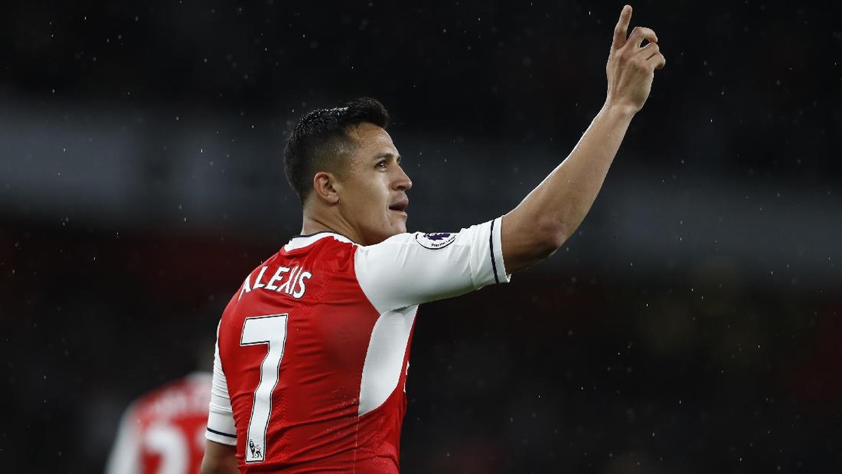 Keputusan masa depan Alexis Sanchez diyakini tergantung aktivitas transfer Arsenal. Foto: REUTERS/Stefan Wermuth