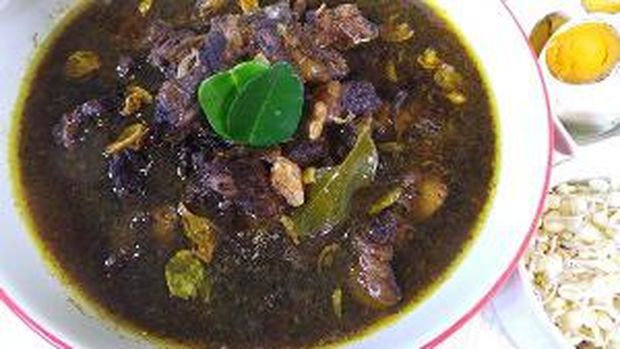 es campur dan rawon