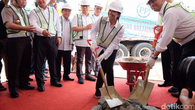 Groundbreaking Dermaga Eksekutif Merak Bakauheni