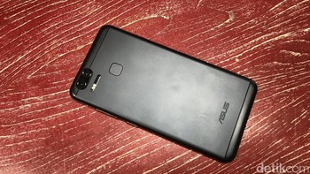 Bodinya berbalut metal dengan desain yang cukup elegan. Foto: detikINET/Adi Fida Rahman