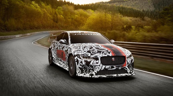 Si Kucing yang Paling Dahsyat dalam Sejarah Jaguar