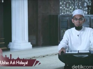 #TanyaUstazAdi Salat Tarawih di Masjid atau Sama Keluarga di Rumah?