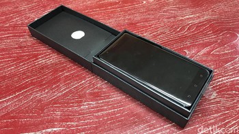 Varian yang menyambangi detikINET berwarna hitam. Foto: detikINET/Adi Fida Rahman