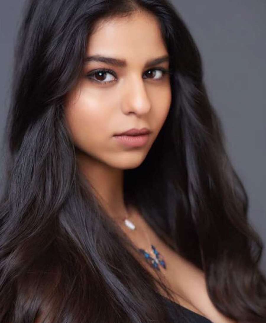 Putri Shah Rukh Khan