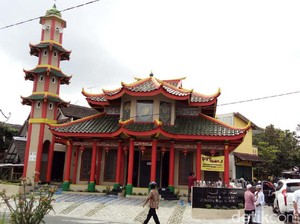 Unik, Masjid Berbentuk Kelenteng di Kota Magelang