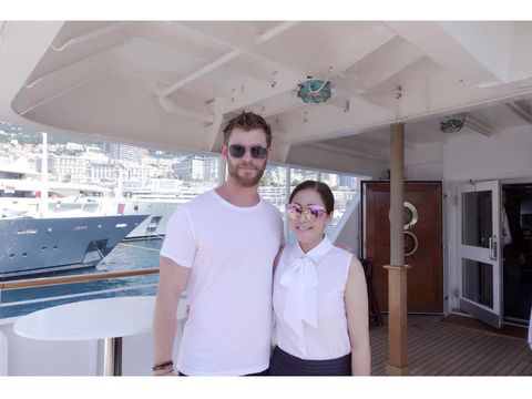 Chris Hemsworth Pakai Krim Kecantikan Milik Istri Seharga Rp 4 Juta