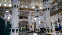Selama Ramadhan 2019 ini, pengurus masjid mendatangkan imam dari Timur Tengah. Keduanya akan menjadi imam untuk salat tarawih selama Ramadhan. (Chaidir Anwar Tanjung/detikcom)