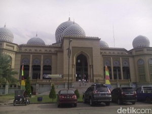 Menikmati Puasa Ramadan di Masjid Terbesar Lhokseumawe