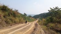 Mengintip Kondisi Terkini Jalur Puncak II yang Mangkrak