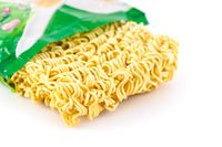 Makan Mie Instan 2 Kali Seminggu Bisa Picu Sindrom Metabolik pada Wanita