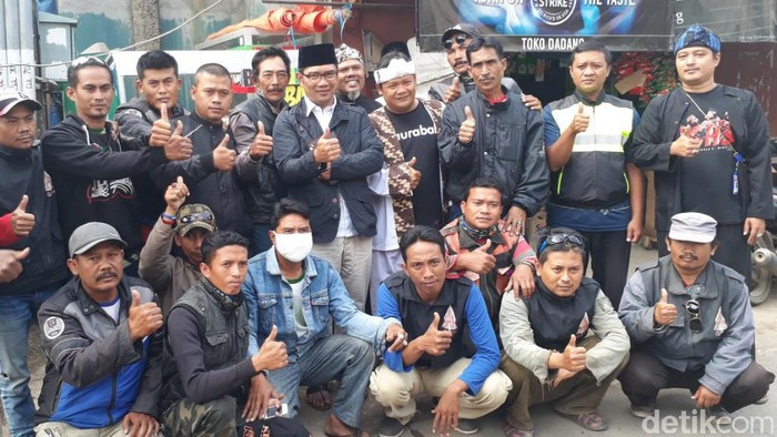 Ide Ridwan Kamil untuk Kesejahteraan Perajin di Kampung Jelekong