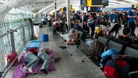 Dalam pernyataannya, British Airways bahkan meminta penumpang dengan penerbangan sebelum pukul 18.00 waktu setempat untuk tidak datang ke bandara. Jack Taylor/Getty Images.