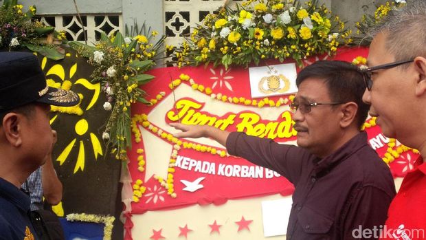 Djarot juga menuju ke lokasi bom bunuh diri. 