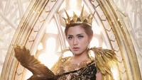 Jessica Iskandar berpenampilan sebagai Dark Queen. Foto: Instagram fdphotography90