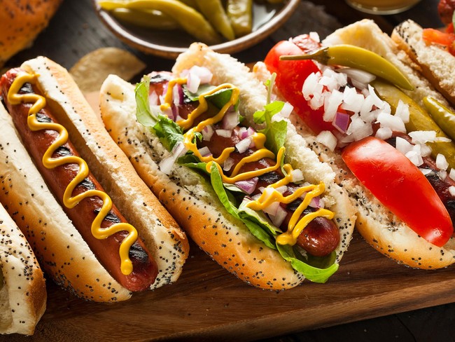 Penggemar Hotdog, Ini 5 Fakta Unik Tentang Hotdog yang Perlu Anda Ketahui