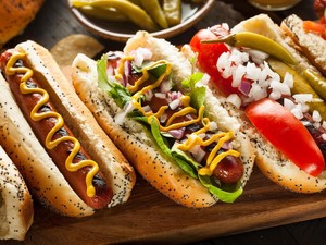 Penggemar Hotdog, Ini 5 Fakta Unik Tentang Hotdog yang Perlu Anda Ketahui