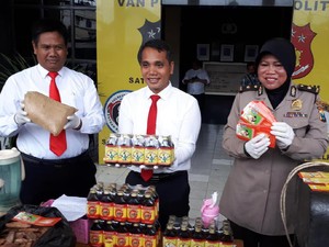Produksi Jamu Kuat Bermerek Tarzan X Dibongkar Polisi