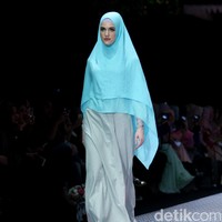 Koleksi terbaru Si.Se.Sa yang mengusung tema Keluargi bertempat di Dharmawangsa Hotel. Jakarta.[Foto: Mohammad Abduh/wolipop]