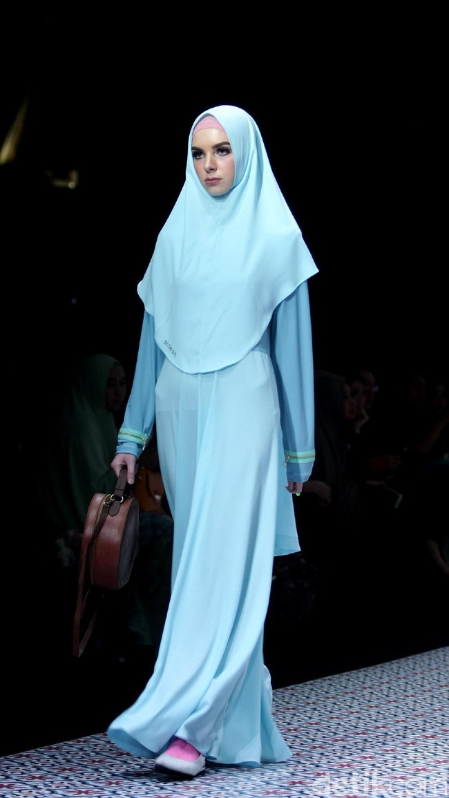 Koleksi terbaru Si.Se.Sa yang mengusung tema Keluargi bertempat di Dharmawangsa Hotel. Jakarta.[Foto: Mohammad Abduh/wolipop]