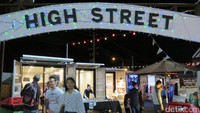 Zona High Street menjual aneka produk fashion dan kerajinan buatan seniman lokal. Total ada 120 penjual kuliner dan toko-toko kreatif dalam kontainer bekas yang disulap jadi toko di kawasan seluas 1 hektar (Fitraya/detikTravel)