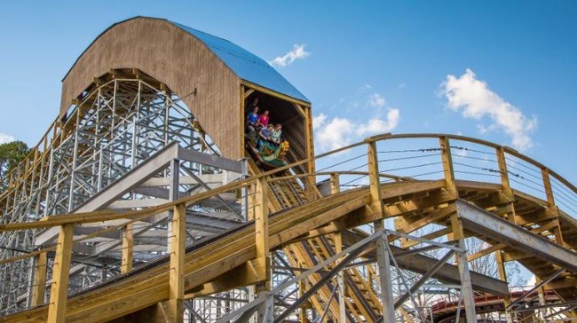 10 Roller Coaster Baru 2017, Berani Coba yang Mana? (2)