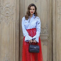 Jessica Alba attends the Valentino show as part of the Paris Fashion Week Womenswear  Spring/Summer 2017  on October 2, 2016 in Paris, France.  (Photo by Vittorio Zunino Celotto/Getty Images)