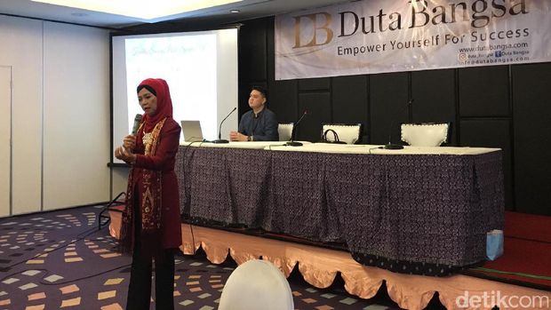 Karantina, 10 Finalis Sunsilk Hijab Hunt Belajar Makeup & <i>Public Speaking</i>