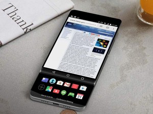 Berbodi Kaca, LG V30 Bisa Wireless Charging