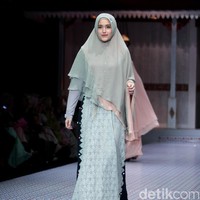 Koleksi terbaru Si.Se.Sa yang mengusung tema Keluargi bertempat di Dharmawangsa Hotel. Jakarta.[Foto: Mohammad Abduh/wolipop]