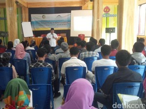 Pemkab Banyuwangi Beri Pelatihan Kewirausahaan di Jalur Wisata