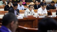 Raker tersebut untuk mendengarkan masukan tetang tindakan pidana khusus mengenai Nakortika dan Psikotropika serta tindak pidana Korupsi dan RUU KUHP.