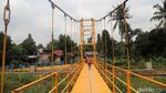 Jembatan Kuning Permudah Warga Condet-Poltangan