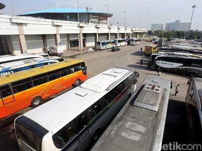 Wisata Murah Naik Bus dari Terminal Pulogebang