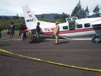Pesawat Tergelincir, Bupati Puncak Minta Bandara Ilaga Diperpanjang