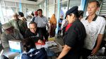 Kembali Dioperasikan, Halte TransJ Kampung Melayu Mulai Ramai