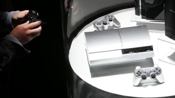 Sony merilis PS3 yang jadi pesaing Xbox 360 dan Wii dari Nintento. Foto: Getty Images