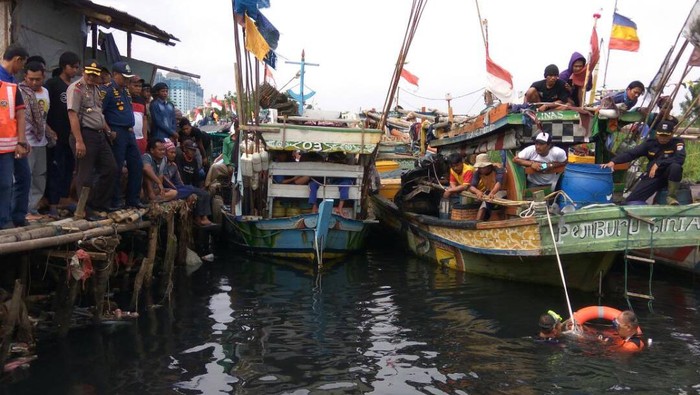 Tak Bisa Berenang, Seorang Nelayan Tenggelam di Muara Angke