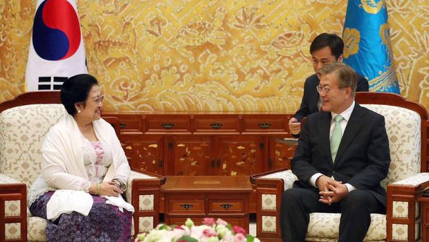 Pertemuan keduanya membahas sejumlah hal, salah satunya reunifikasi Korea.