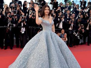 Aishwarya, Priyanka, dan Deepika di Jajaran Wanita Paling Dipuja