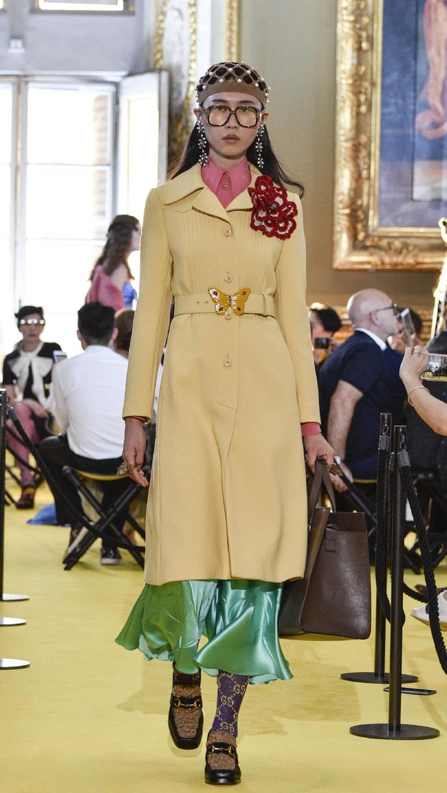 A model walks the runway at the Gucci Cruise 2018 show at Palazzo Pitti on May 29, 2017 in Florence, Italy.  (Photo by Pietro DAprano/Getty Images)