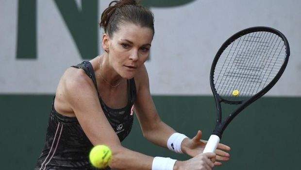Halep dan Radwanska Menang Mudah