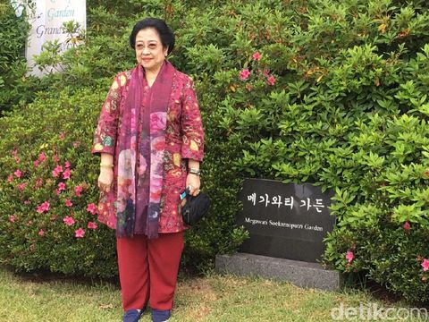 Ada Megawati Garden di Jeju Korsel