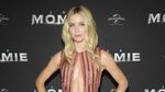 Tom Cruise Dikelilingi Wanita Cantik di Premiere The Mummy