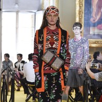 A model walks the runway at the Gucci Cruise 2018 show at Palazzo Pitti on May 29, 2017 in Florence, Italy.  (Photo by Pietro DAprano/Getty Images)