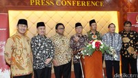 Ketua MPR Zulkifli Hasan menggelar jumpa pers usai membuka Konferensi Nasional Etika Kehidupan Berbangsa.