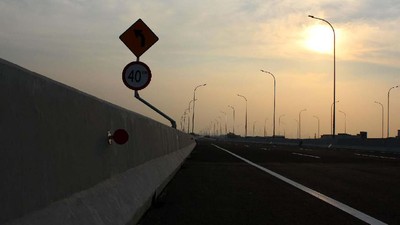 Tol Becakayu Rute Jakasampurna-Kp Melayu Operasi Juli 2017