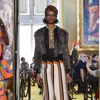 A model walks the runway at the Gucci Cruise 2018 show at Palazzo Pitti on May 29, 2017 in Florence, Italy.  (Photo by Pietro DAprano/Getty Images)