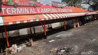 Ini kios untuk para PKL di Terminal Kampung Rambutan, Rabu (31/5/2017). Saat ini kios untuk para PKL itu masih dalam tahap pembangunan.