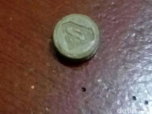 Polisi Ungkap Peredaran Ekstasi Logo Superman Berefek Mirip Flakka